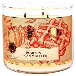Bath & Body Works Pumpkin Pecan Waffle Candle